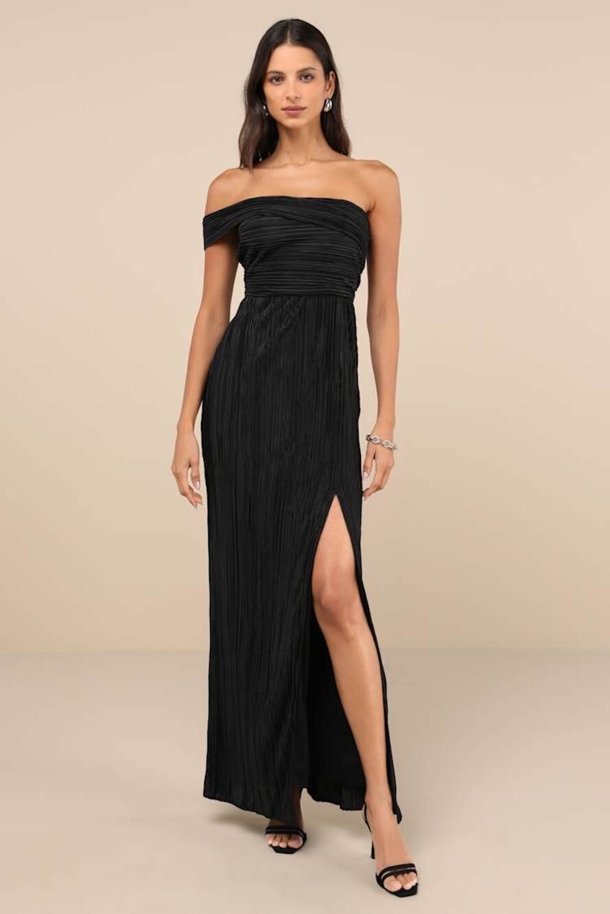 NWT Lulus Poised Performance Black Plisse One-Shoulder Maxi Dress Banquet Size S